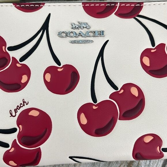 Coach Corner Zip Wristlet With Cherry Print Leather Wallet Bag Purse - Picture 3 of 7